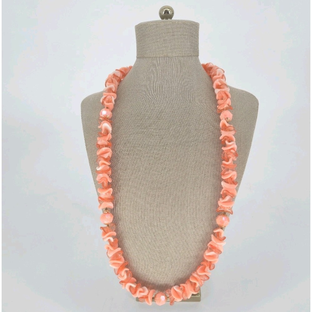 Vintage Hong Kong Coral Pink Lucite Shell Bead Necklace 30" Tropical Lei Style